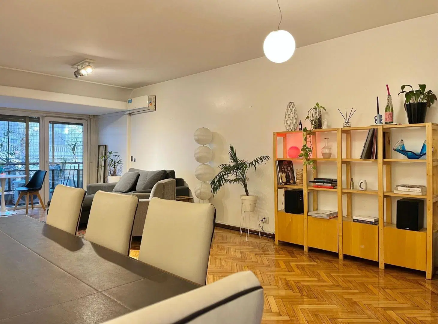 VENTA SEMIPISO 6 AMB DEPENDENCIA Y COCHERA PALERMO 3