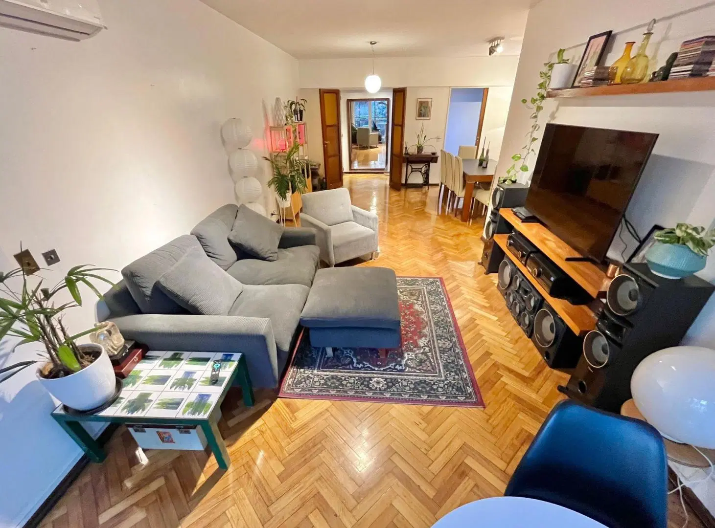 VENTA SEMIPISO 6 AMB DEPENDENCIA Y COCHERA PALERMO 5