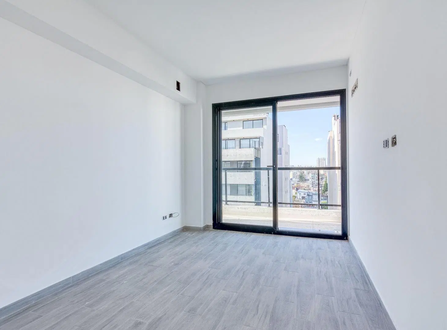Venta Departamento 4 Amb Cochera Flores Norte 5
