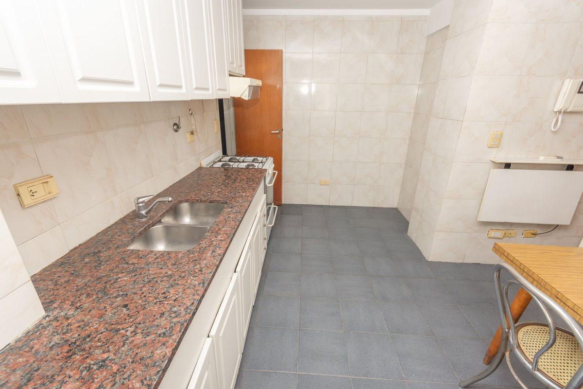 Foto de VENTA DEPARTAMENTO 4 AMBIENTES COCHERA BALCÓN LUZ, imagen 5
