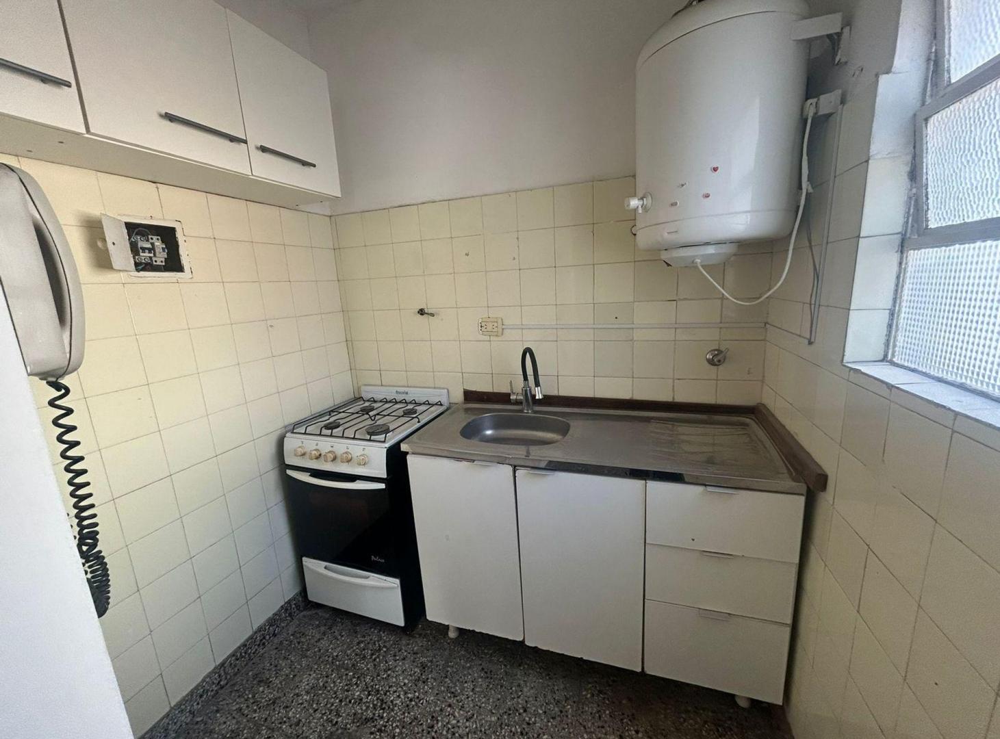 Foto de Venta departamento 3 ambientes Ramos Mejía centro, imagen 3