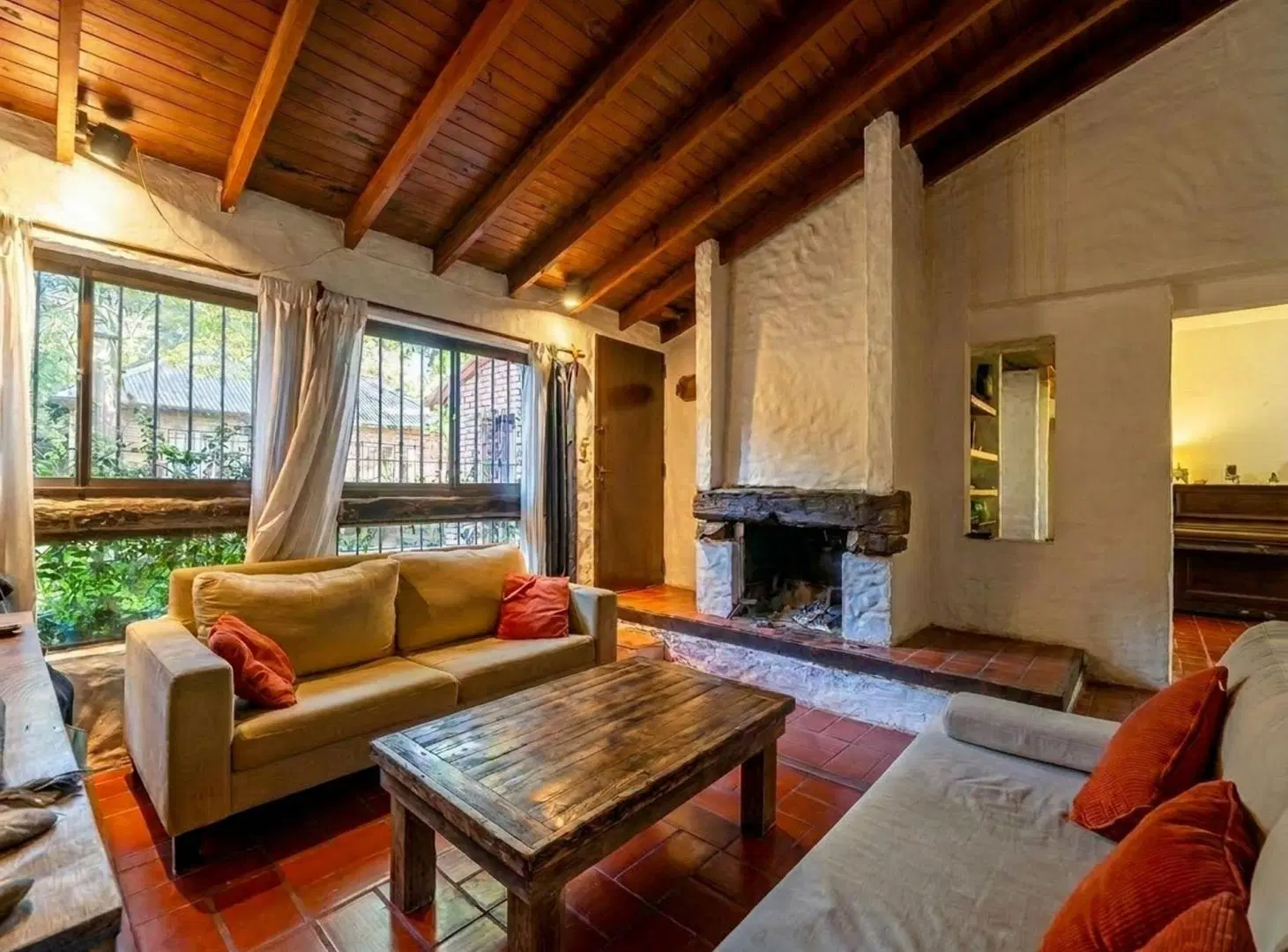 CASA EN VENTA 3 DORM, PARQUE y QUINCHO- RANELAGH 8