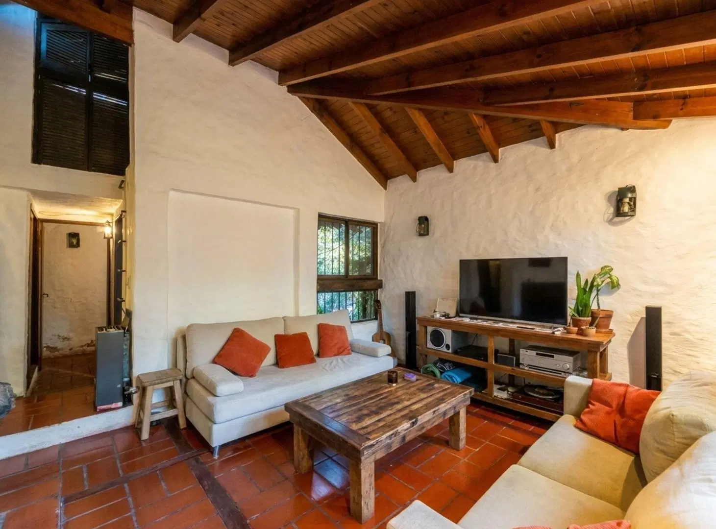 CASA EN VENTA 3 DORM, PARQUE y QUINCHO- RANELAGH 3