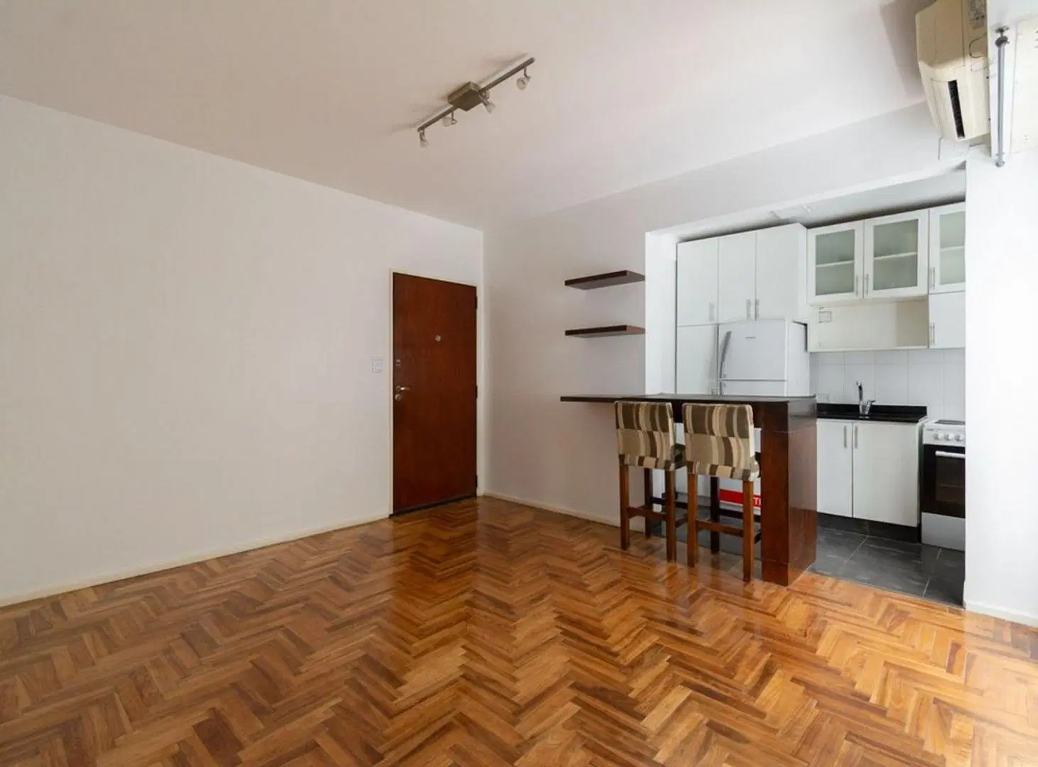 Departamento en alquiler dos ambientes Almagro 8