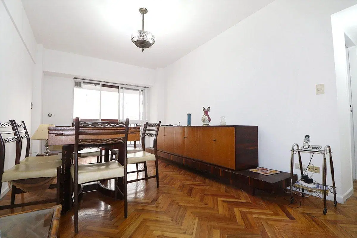 Departamento 3 ambientes venta Almagro con Balcon 2