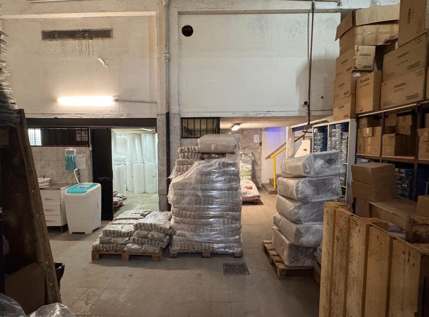 Foto de Venta Galpón Dos Plantas 890 M2 Ascensor Barracas, imagen 4