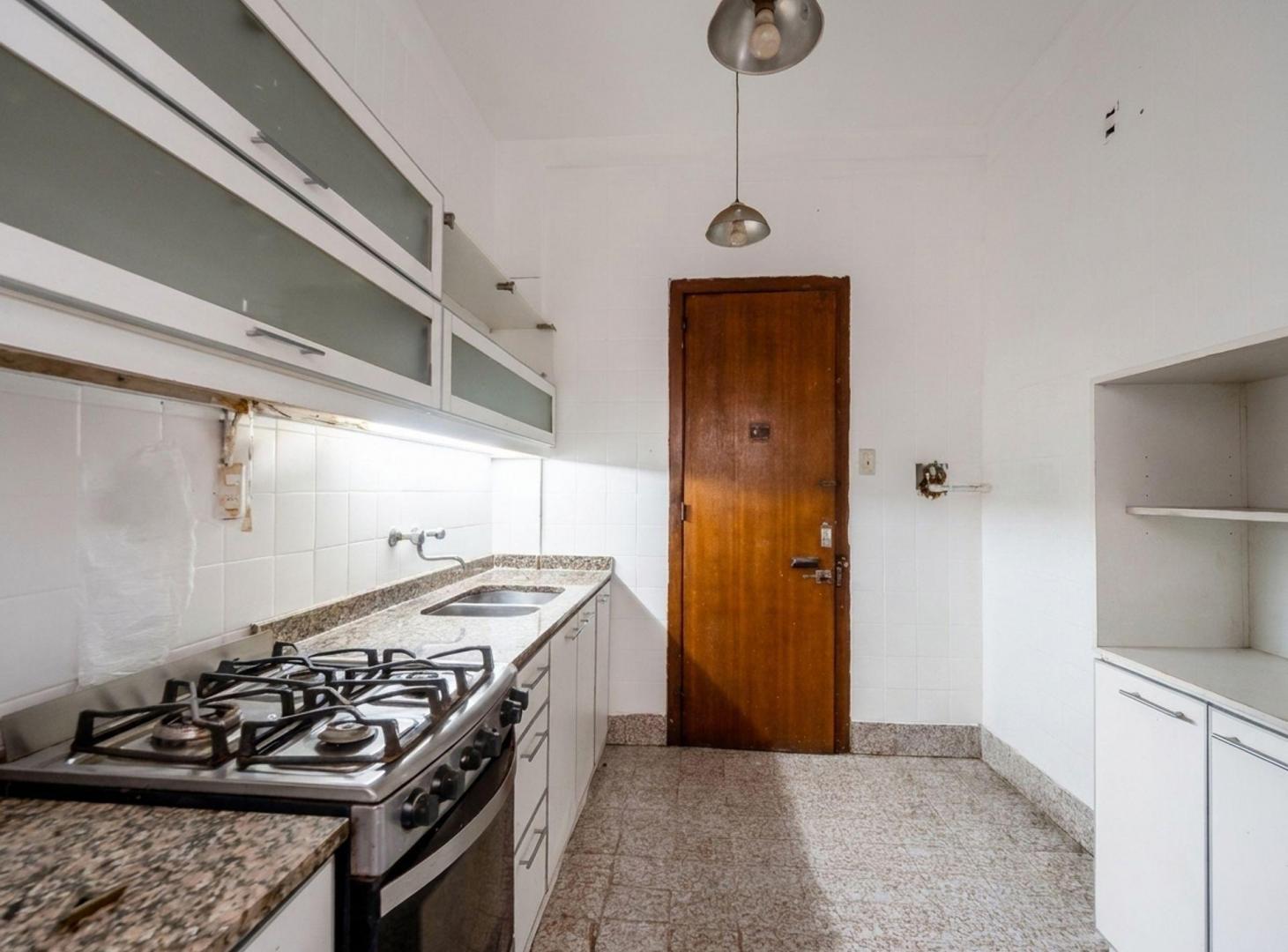 Foto de DEPARTAMENTO EN VENTA 3 AMBIENTES EN ALMAGRO, imagen 3