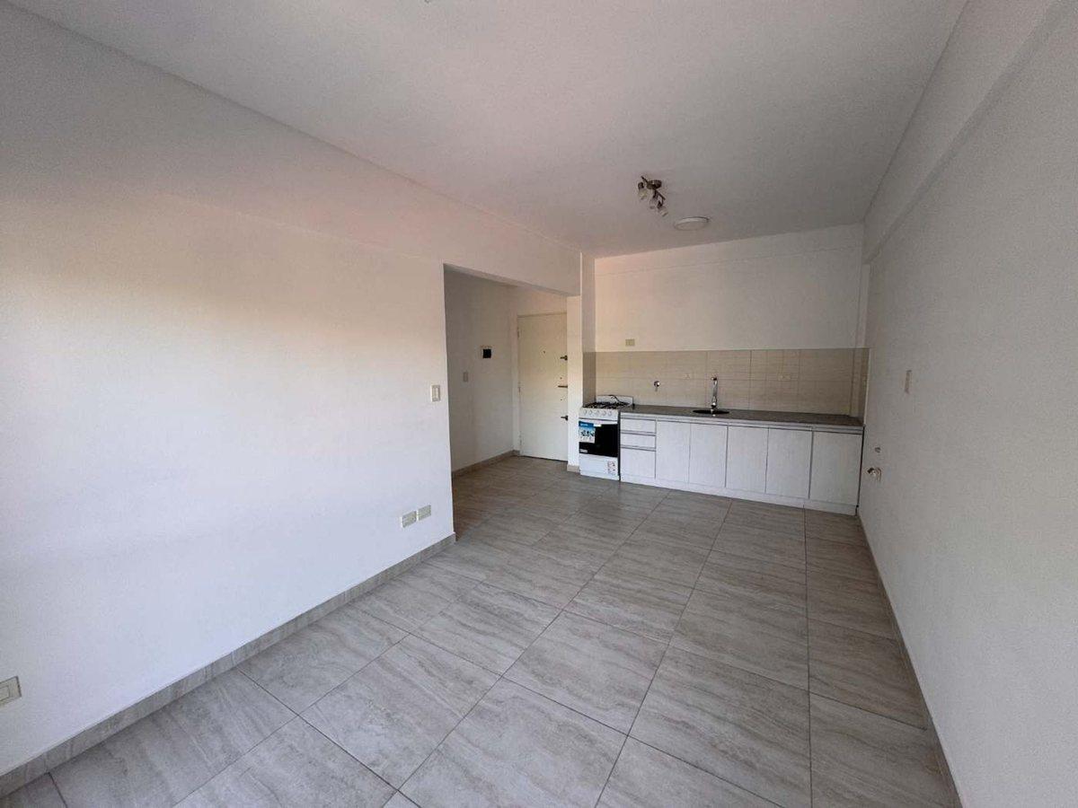 Foto de Venta Departamento 2 Amb. Con Cochera Apto Crédito, imagen 5