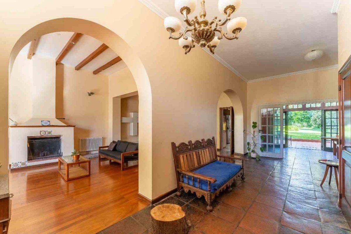 Foto de VENTA CASA 7 AMB JARDÍN PILETA OLIVOS, LA LUCILA, imagen 4