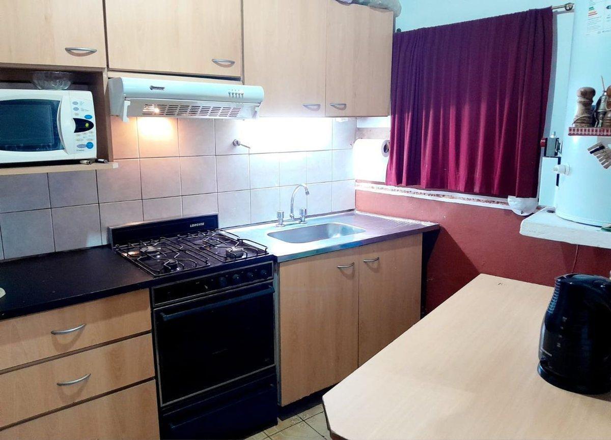 Foto de VENTA CASA 4 AMB C/ESCRITORIO TERRAZA LOTE PROPIO, imagen 5