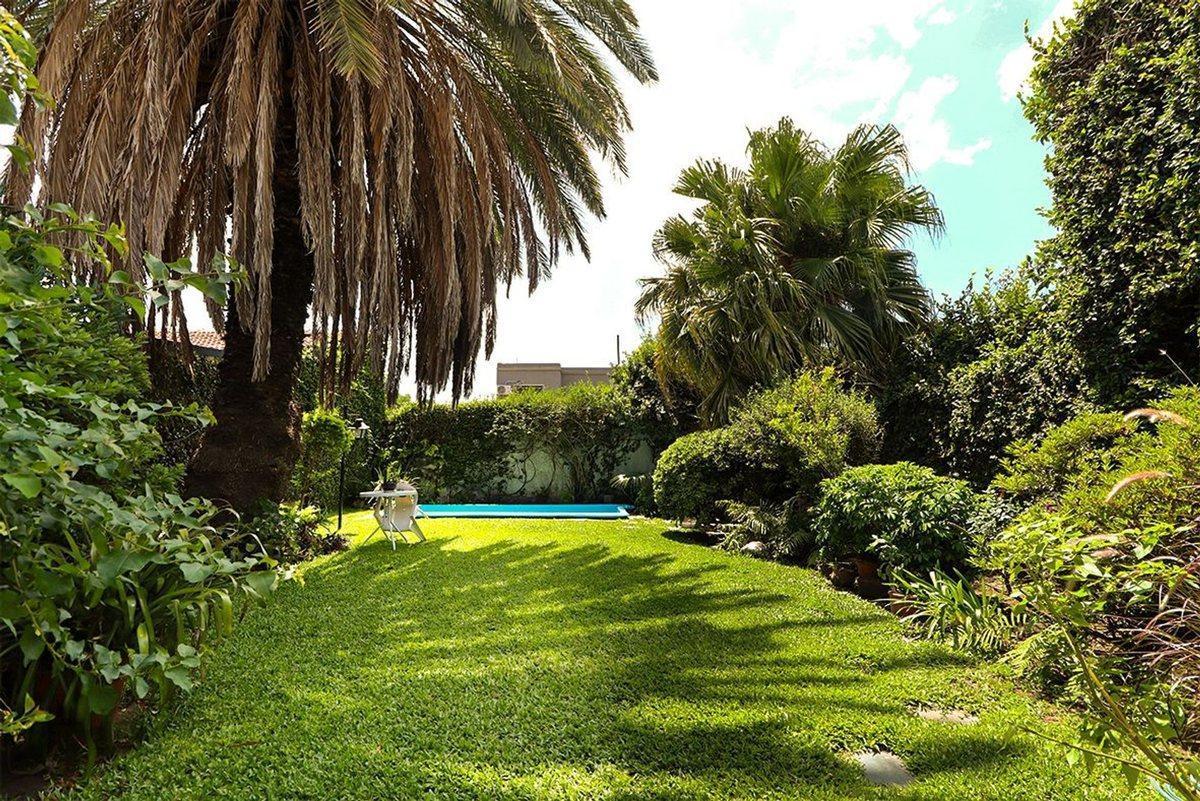 Foto de VENTA CASA 5 AMB PARQUE PILETA COCHERA HAEDO, imagen 1