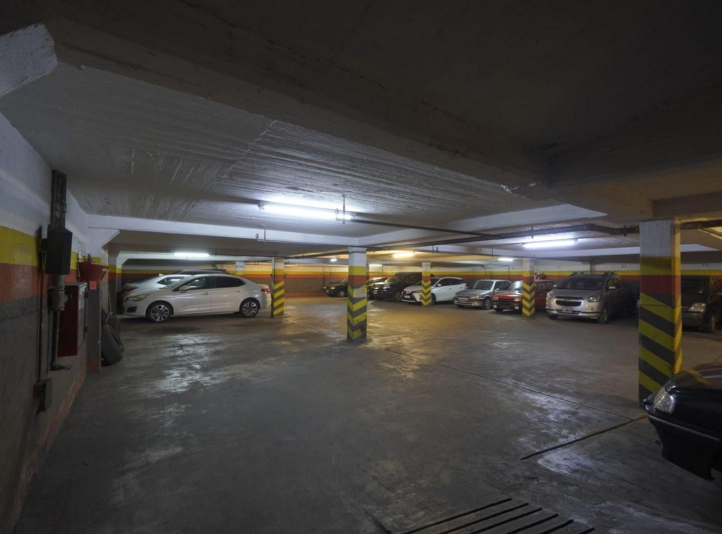 Foto de COCHERA EN VENTA EN PALERMO, imagen 4