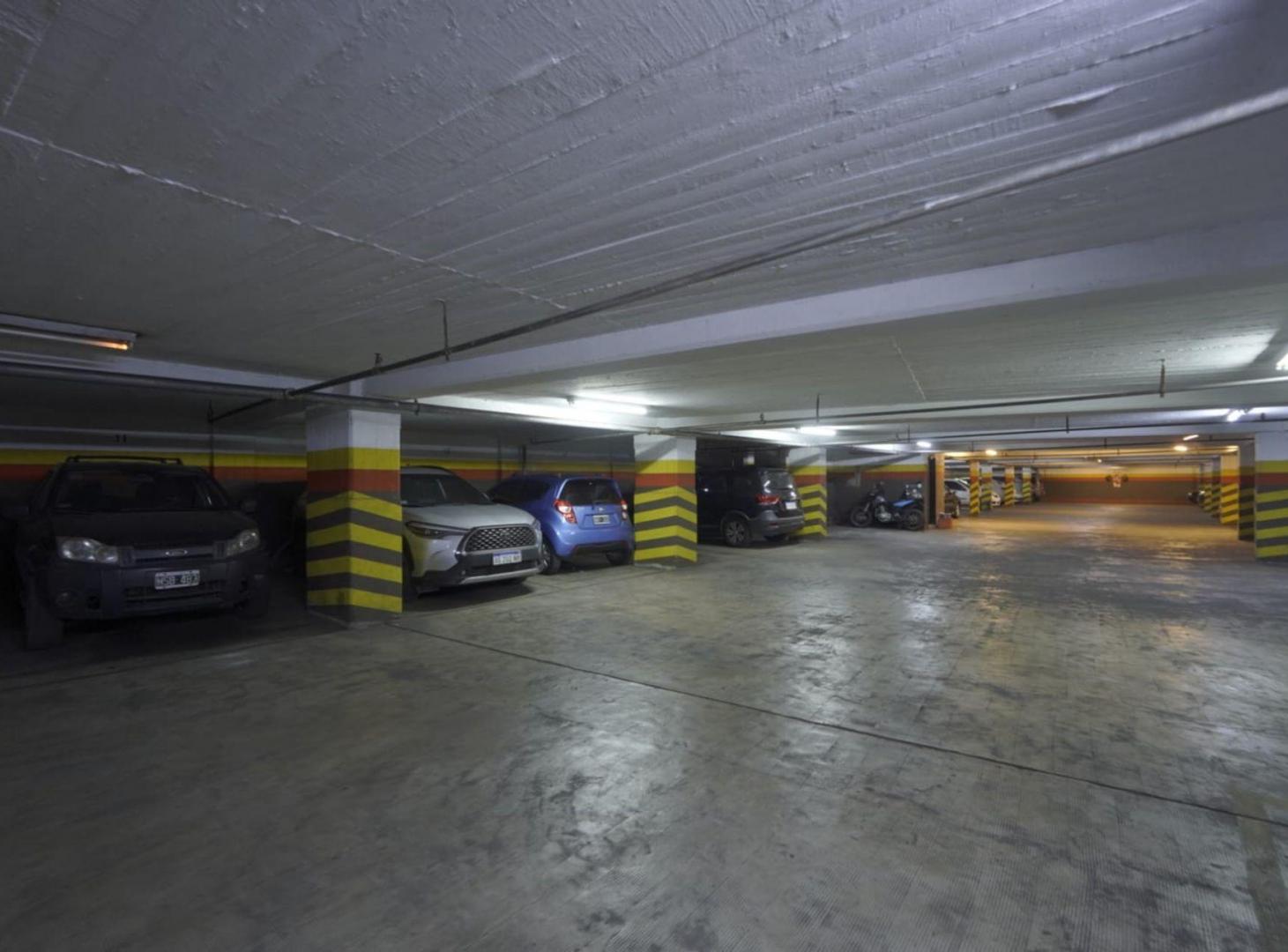 Foto de COCHERA EN VENTA EN PALERMO, imagen 3