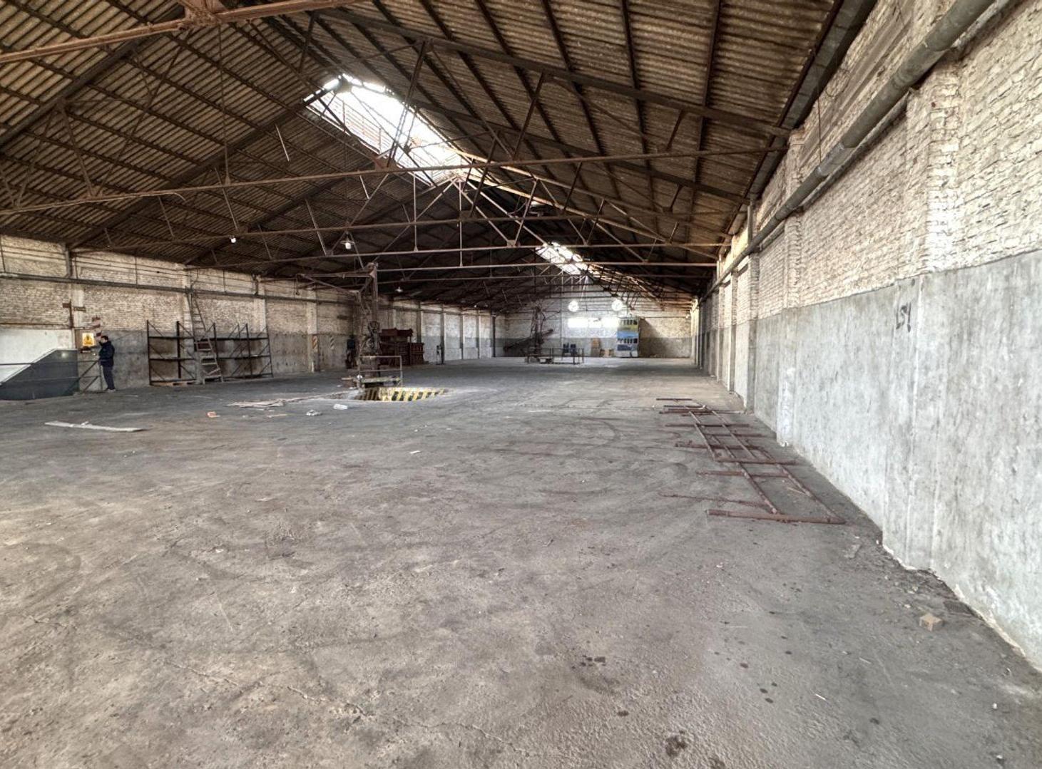 Foto de Venta Galpón Zona Industrial Avellaneda 3550 M2, imagen 2