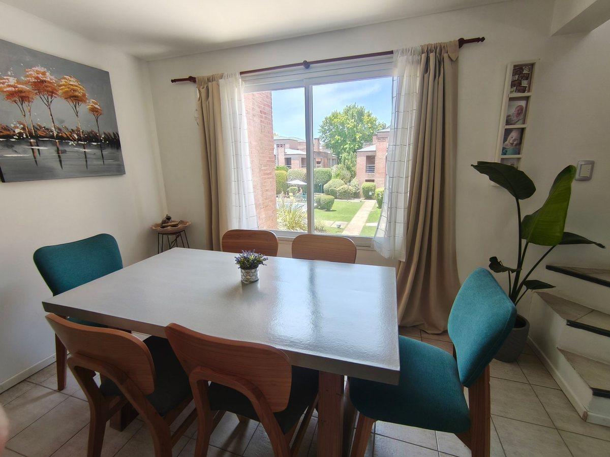 Foto de DEPARTAMENTO DUPLEX 3 AMB VENTA COCHERA AMENIT, imagen 2
