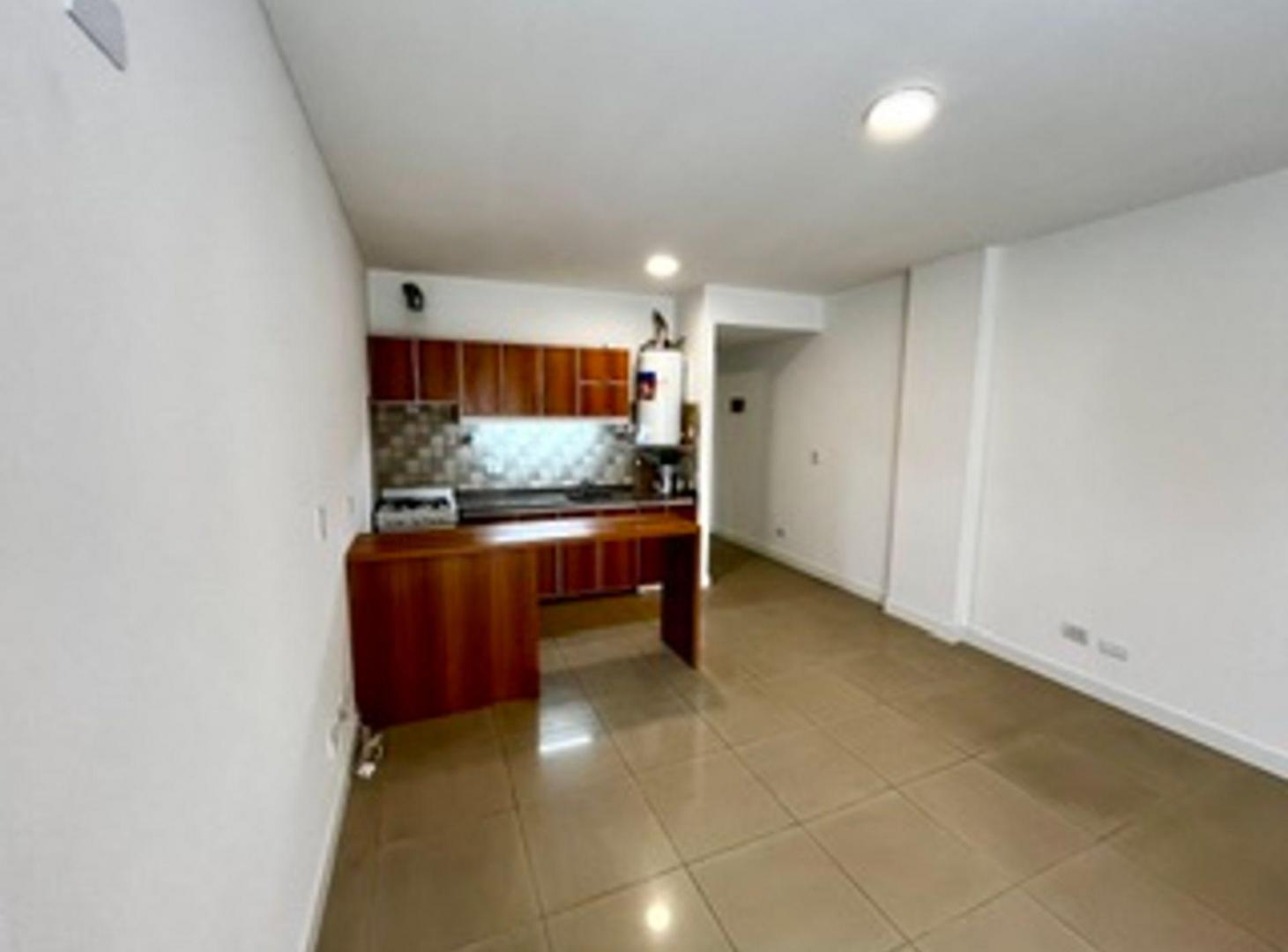 Foto de MONOAMBIENTE CON PATIO PROPIO EN ALMAGRO, imagen 1