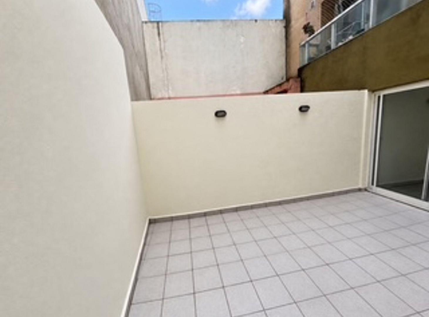 Foto de MONOAMBIENTE CON PATIO PROPIO EN ALMAGRO, imagen 3