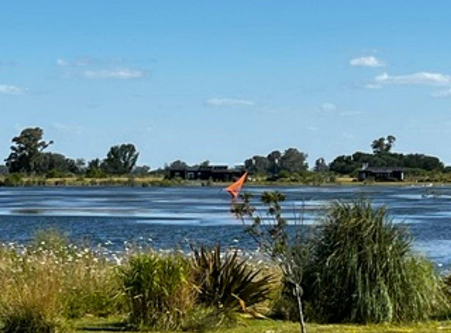 Foto de Lote en venta S.A. Giles frente a Laguna, imagen 2