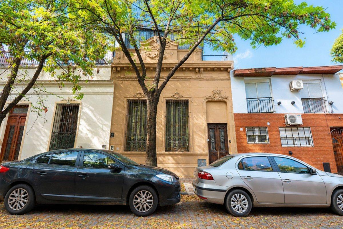Foto de PH 4 AMB VENTA PATIO Y TERRAZA PROPIA - ALMAGRO, imagen 2