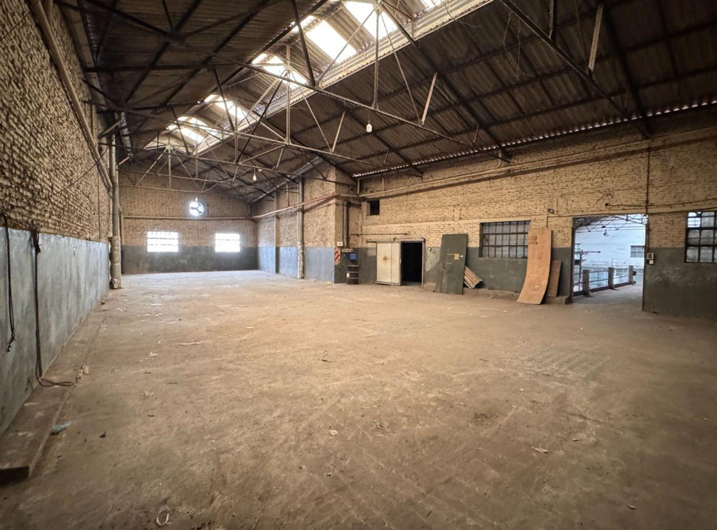 Foto de Alquiler Galpón Avellaneda Zona Industrial 3423 M2, imagen 2
