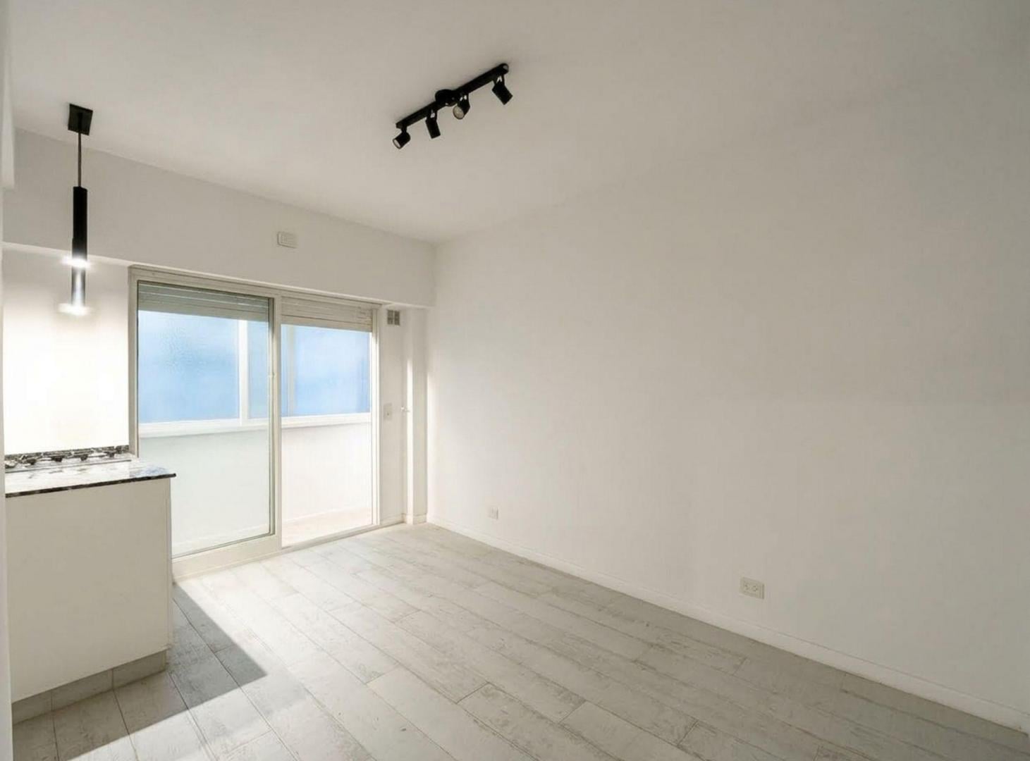 Foto de Alquiler 2 Amb Reciclado a Nuevo Barrio Norte, imagen 4