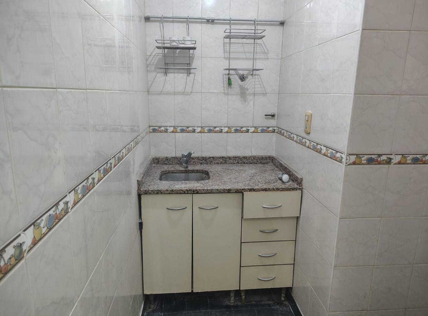 Foto de Local comercial en alquiler Larrea y Córdoba, imagen 4