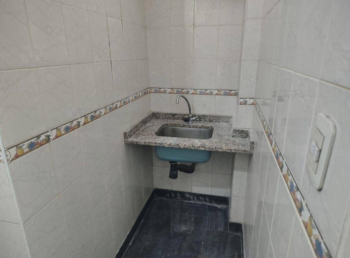 Foto de Local comercial en alquiler Larrea y Córdoba, imagen 5
