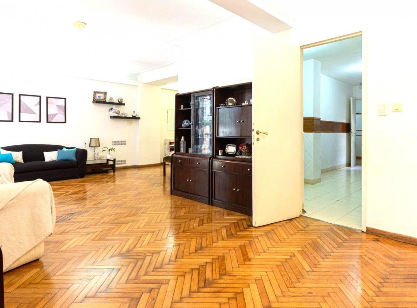 Foto de Venta Departamento 3 Ambientes c/ Dep. Caballito, imagen 3