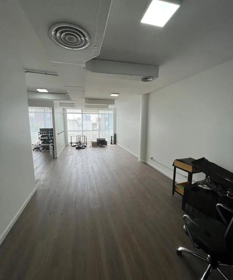 oficina comercial en belgrano 5