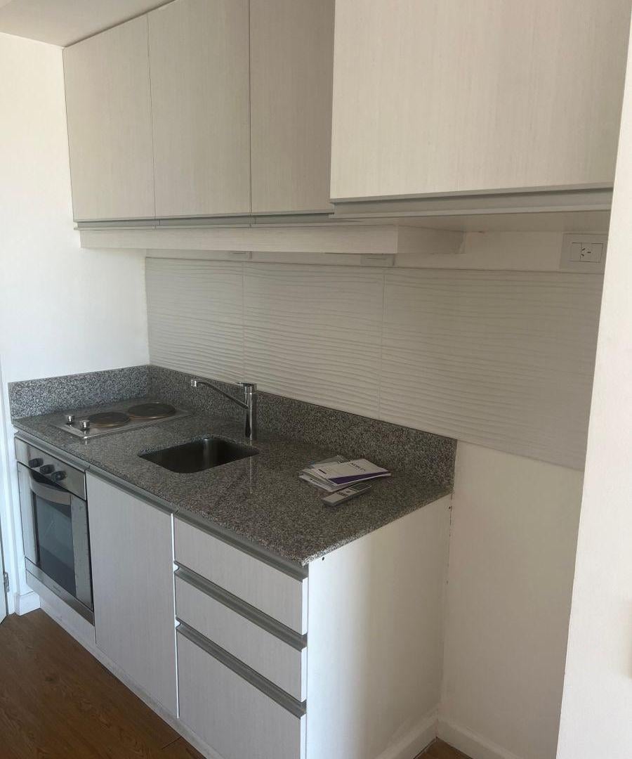 Foto de monoambiente de 35 m² en alquiler en Flores con balcón, imagen 5