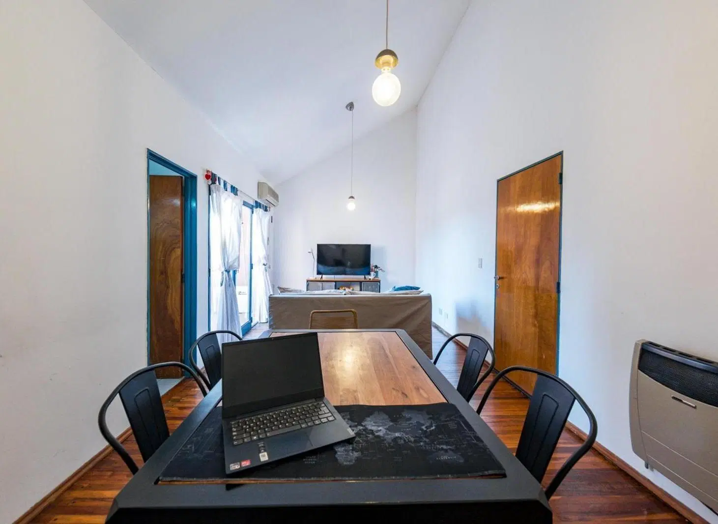 VENTA  DEPARAMENTO 2 DORM - BARRIO JARDÍN  COMPLEJO LA HUERTILLA 5