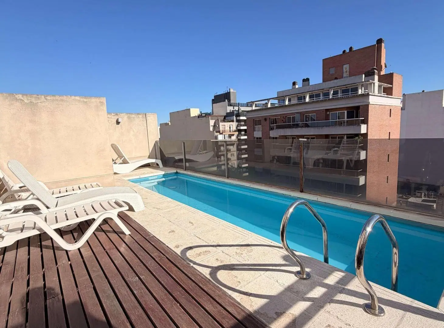 VENTA DEPARTAMENTO 2 DORM CON COCHERA Y PILETA - GENERAL PAZ EDIFICIO CENTAURO II 1