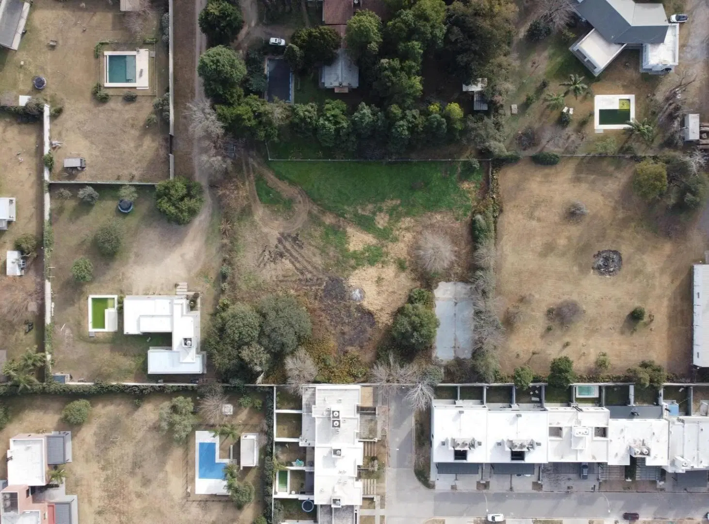 Exclusivo Lote de 1.619m en Sacramento  Máxima Categoría y Privacidad en Zona Sur 4