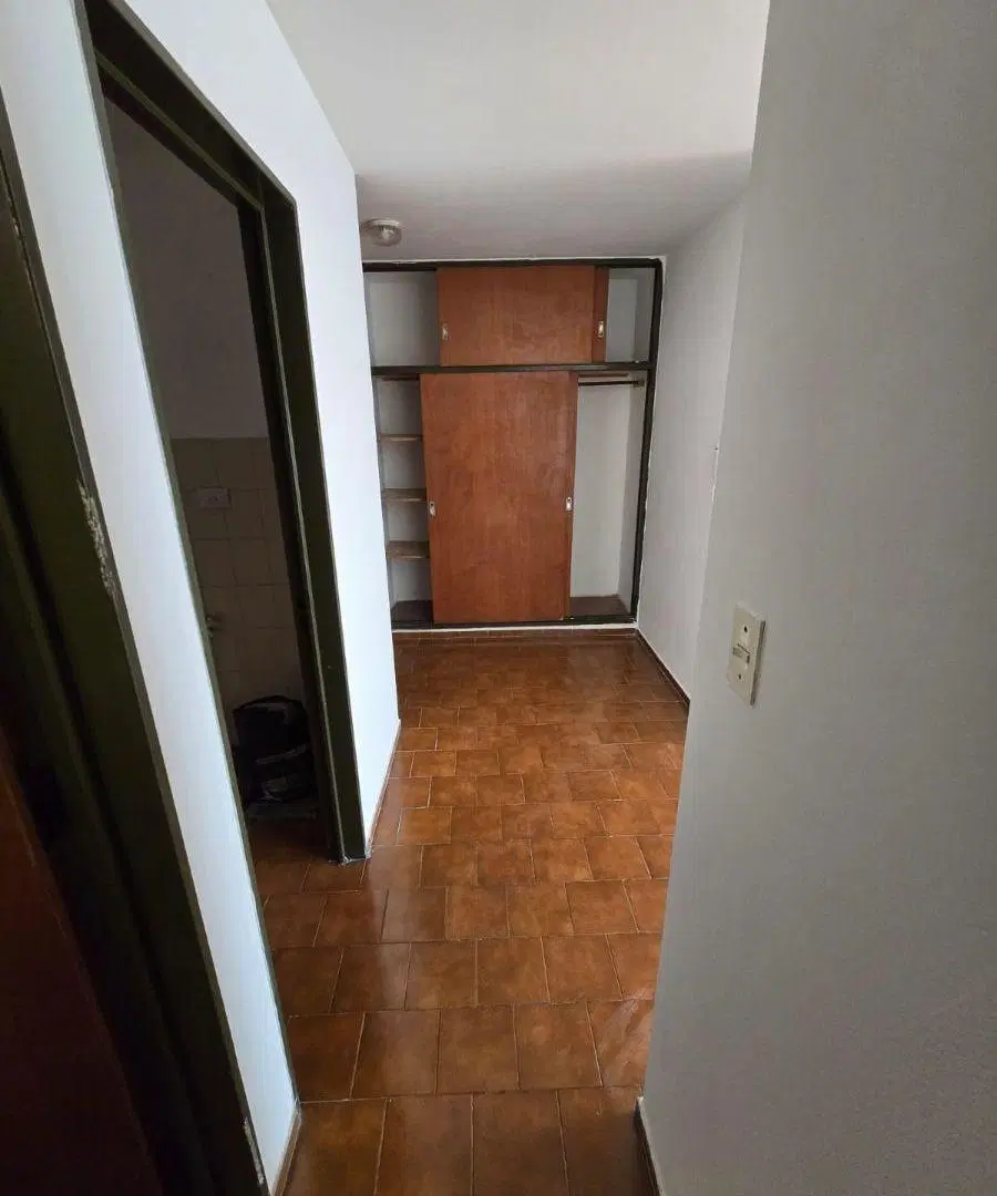 ALQUILO MONOAMBIENTE EN NUEVA CORDOBA. EXCELENTE UBICACION 2