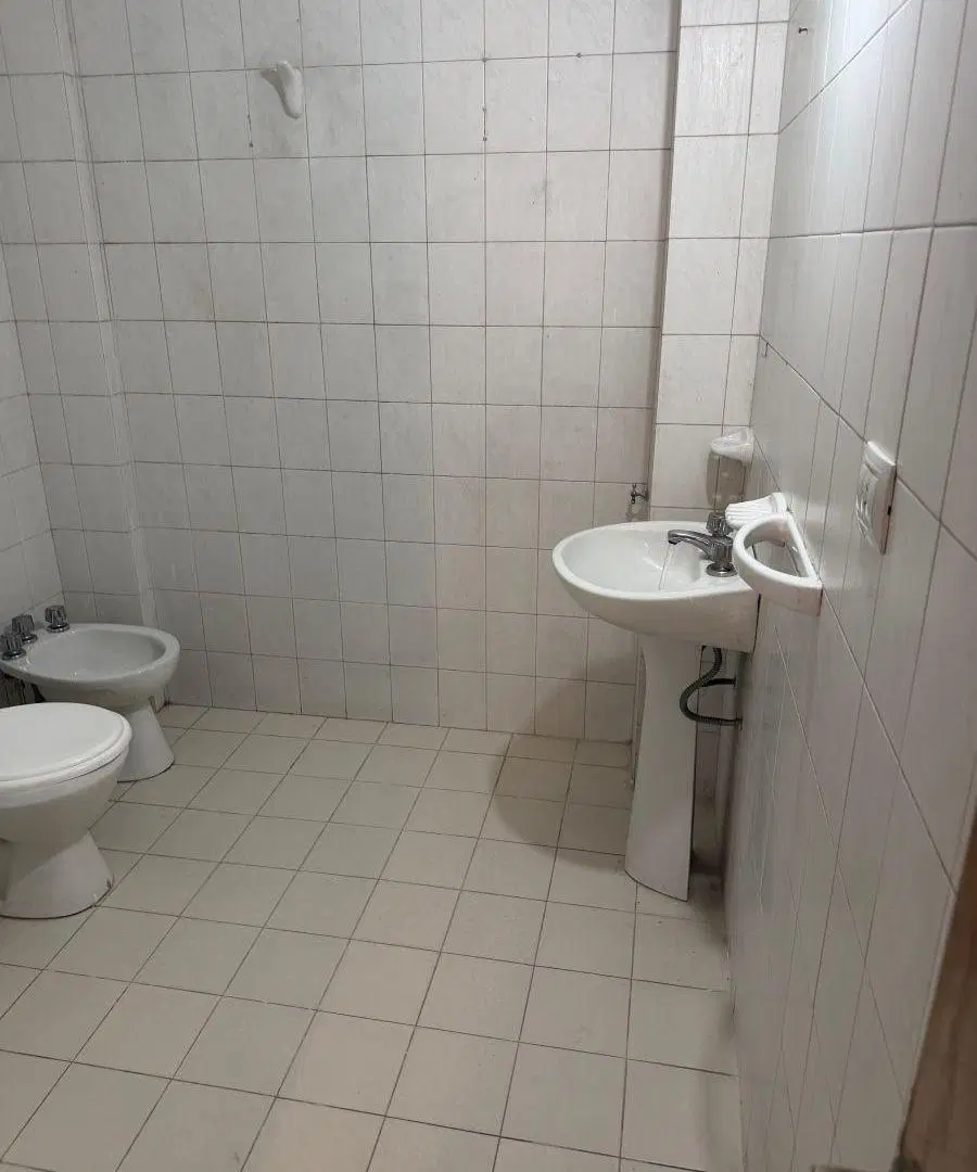 ALQUILO DEPARTAMENTO 1 DORMITORIO CON BALCON SOBRE COLON A MTS DEL EX REGISTRO CIVIL 4
