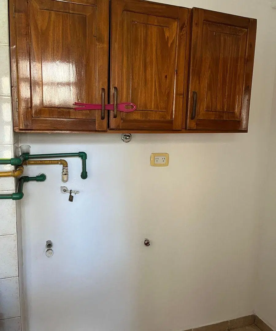 ALQUILO DEPTO 1 DORMITORIO. ZONA CENTRO A MEDIA CUADRA DE AV COLON. 2