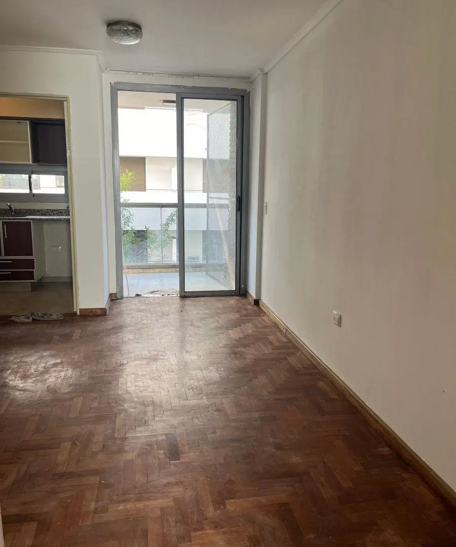 ALQUILO DEPTO DE 1 DORMITORIO FRENTE. EXCELENTE UBICACION. NUEVA CORDOBA 5