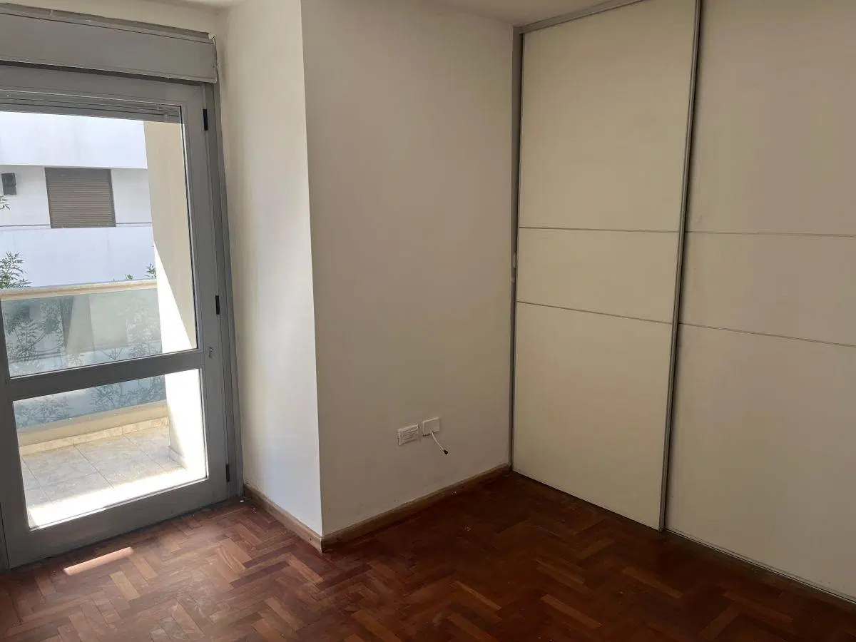 ALQUILO DEPTO DE 1 DORMITORIO FRENTE. EXCELENTE UBICACION. NUEVA CORDOBA 8