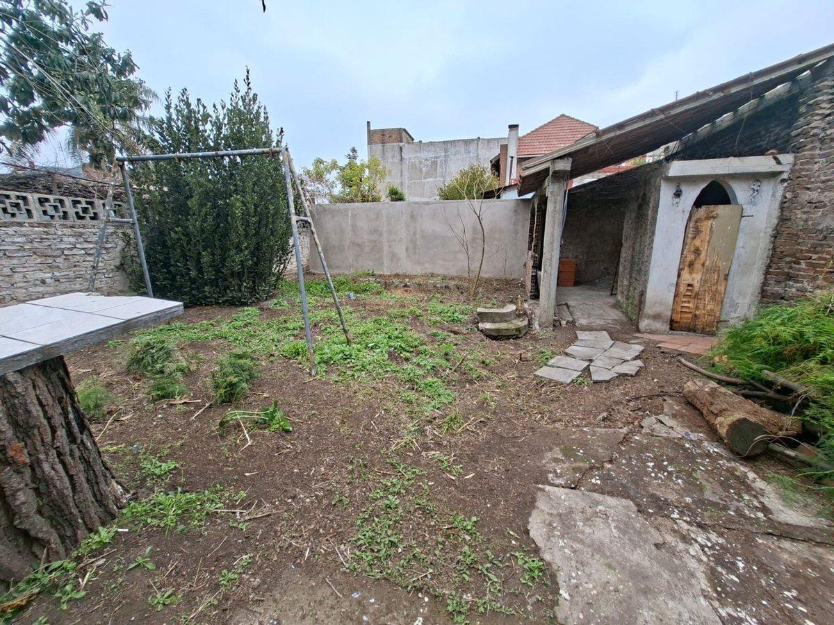 VENTA TERRENO CONSTRUIDO A REMODELAR, VILLA MADERO