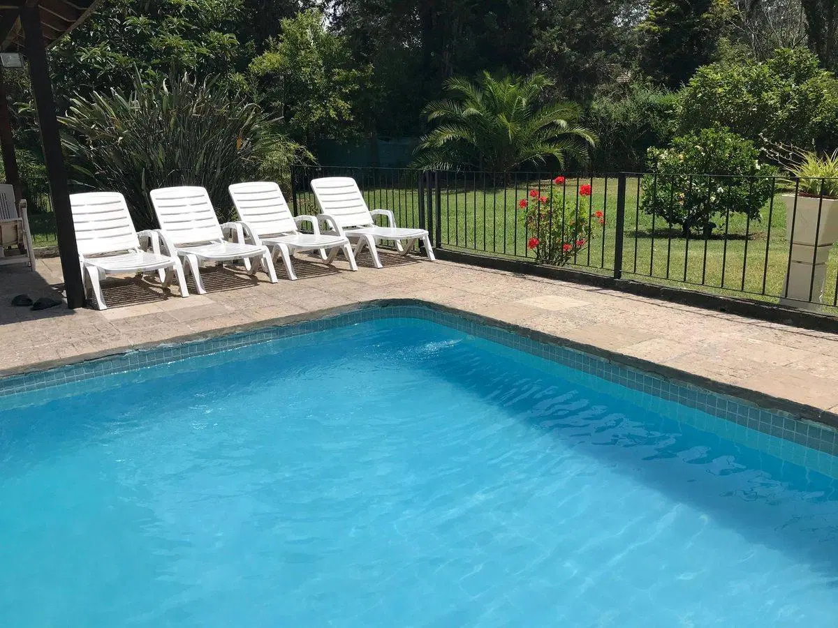 ESPECTACULAR CASA QUINTA EN  EL CAZADOR 3