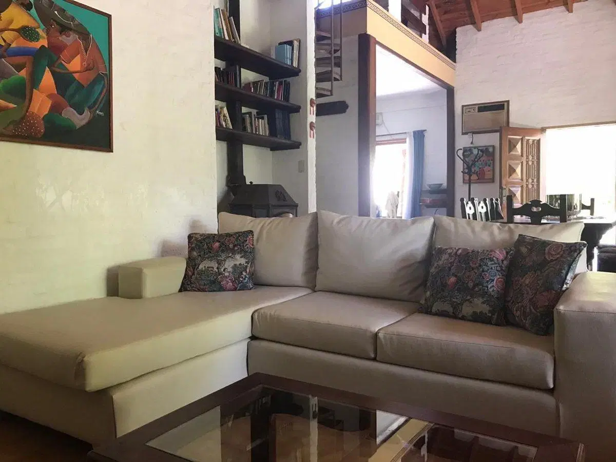ESPECTACULAR CASA QUINTA EN  EL CAZADOR 2