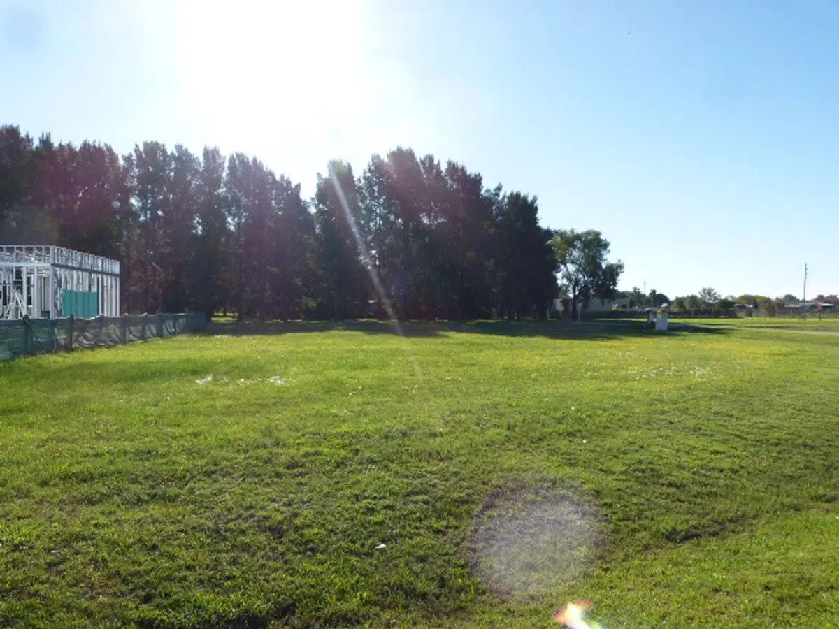 VENTA LOTE 978 M2, CLUB PRADOS DE LA VEGA, ABASTO 2
