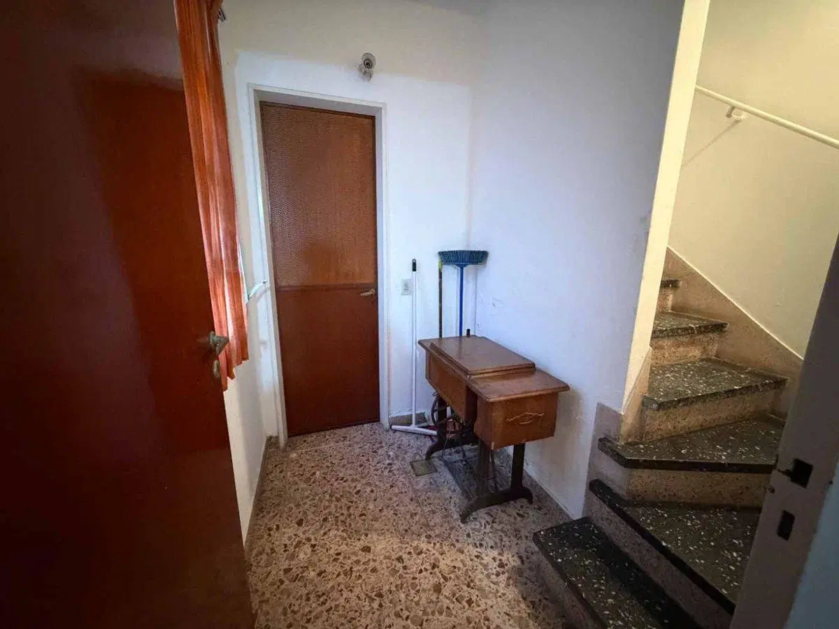 VTA BLOCK. CASA + 3 DPTOS PARA RENTA OPORTUNIDAD! 5