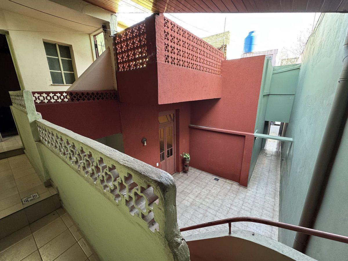 Foto de VENTA PH 5 AMB FLORES PATIO Y TERR, ENTRADA INDEP, imagen 1