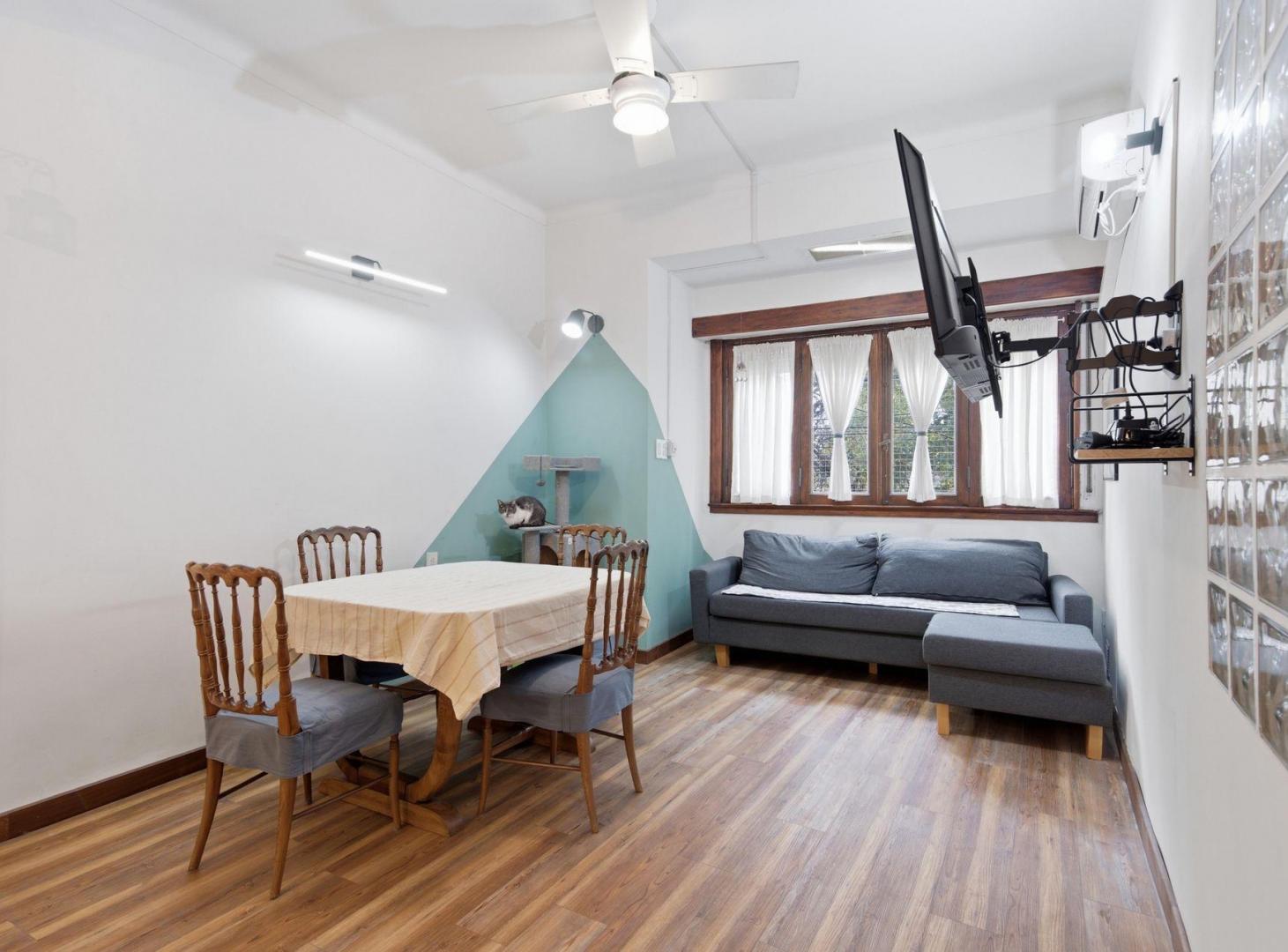 Foto de Venta Departamento 3amb, frente Parque Chacabuco., imagen 2