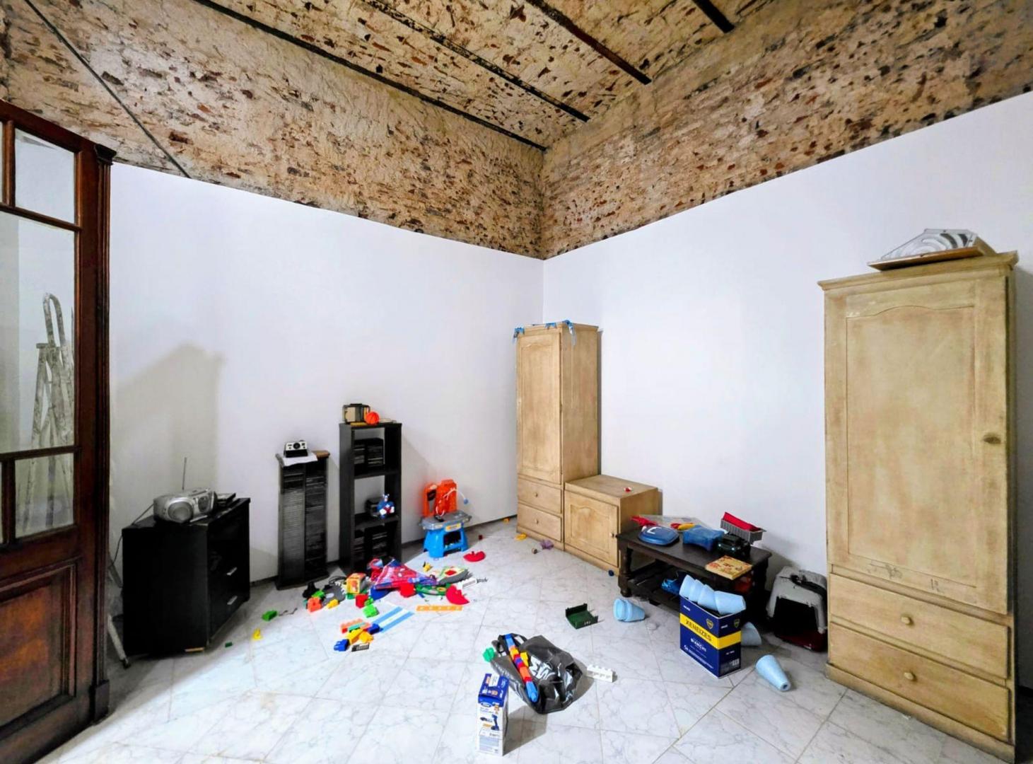 Foto de Venta Casa con local y coch. en lote prop. Pompeya, imagen 4