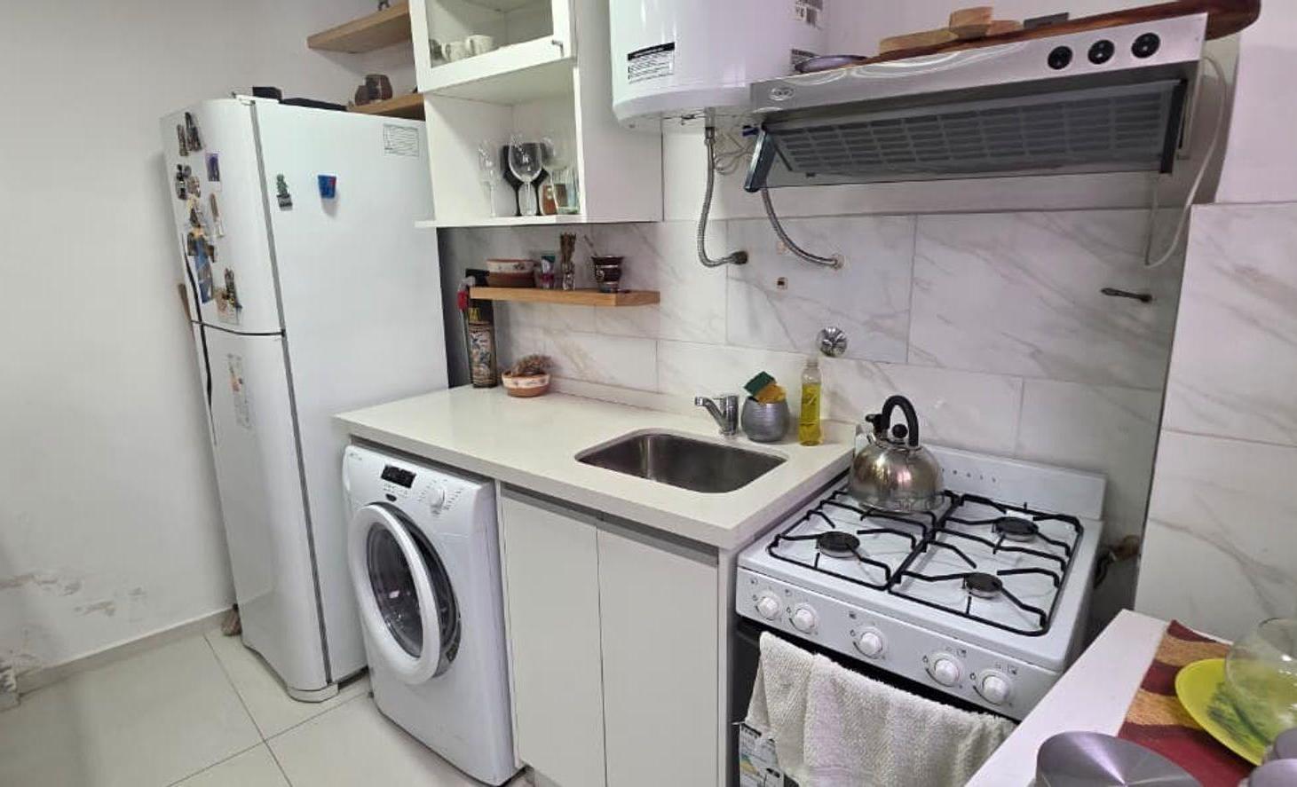 Foto de DEPTO 2 AMB. EN PALERMO C/ BALCÓN. APTO CRÉDITO !!, imagen 3