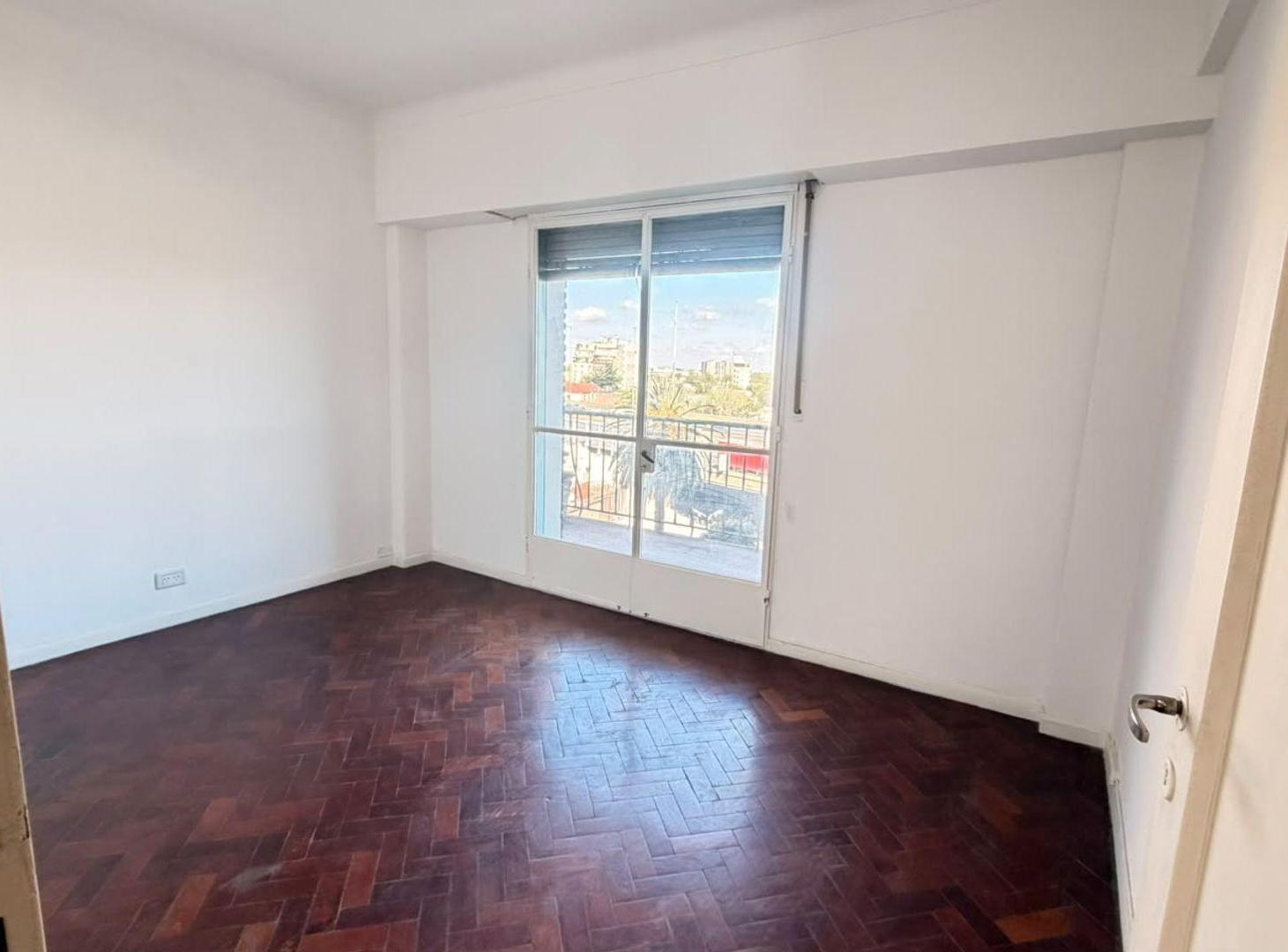 Foto de DEPARTAMENTO 3 AMB EN ALQUILER PARQUE CHACABUCO, imagen 2