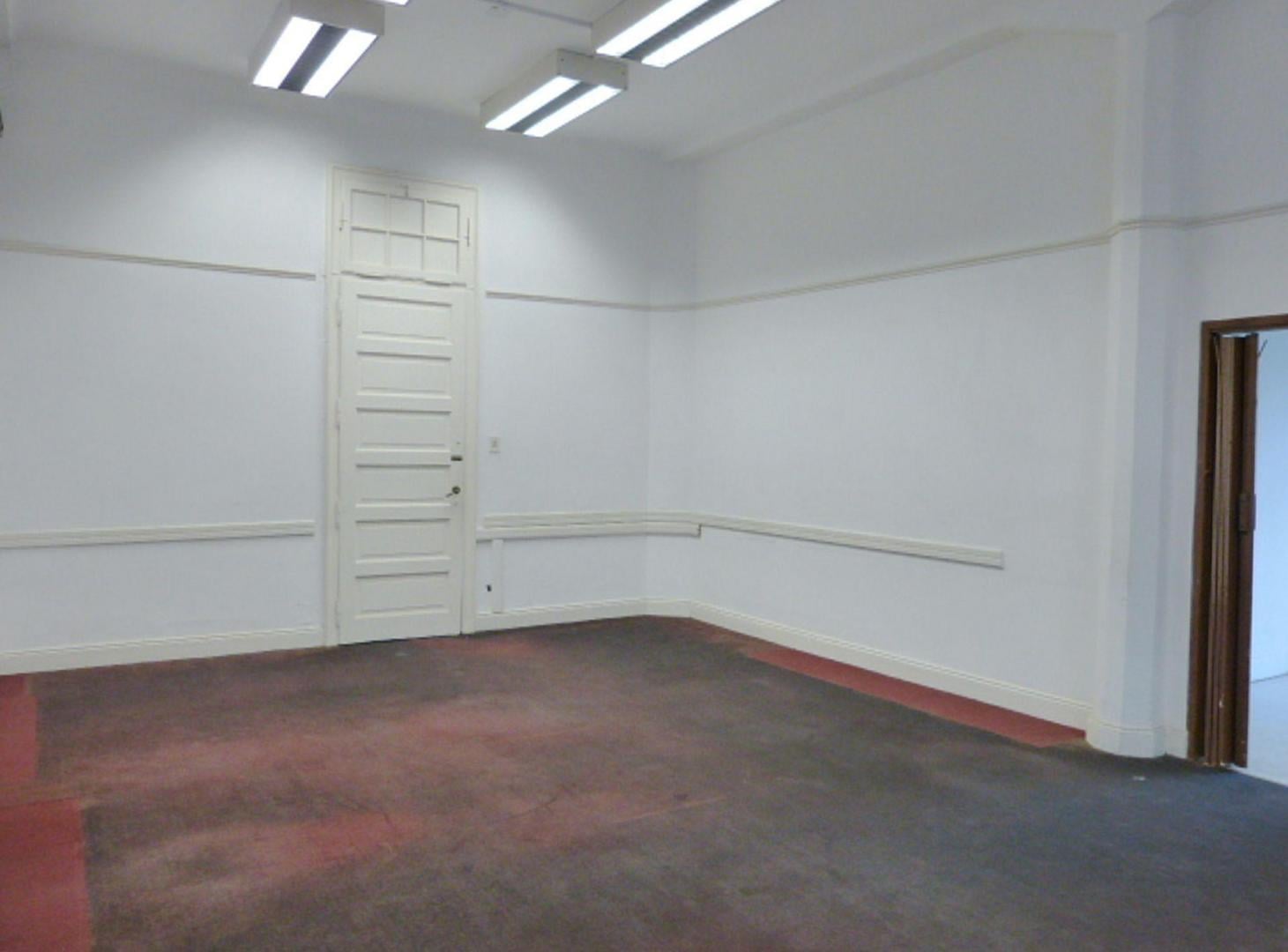 Foto de ALQUILER 2 OFICINAS 74 M² ED. STAUDT, MONSERRAT, imagen 1