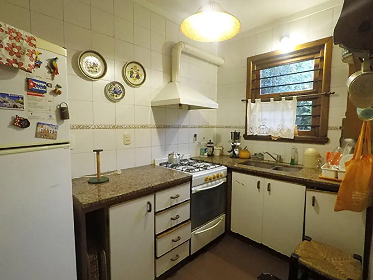 ALQUILER COMERCIAL CHALET 4 AMBIENTES CON GARAGE 4